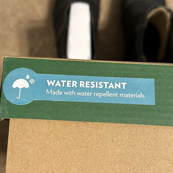 NWT!! JBU Water Resistant Ankle Boots!! - Picture 8 of 9